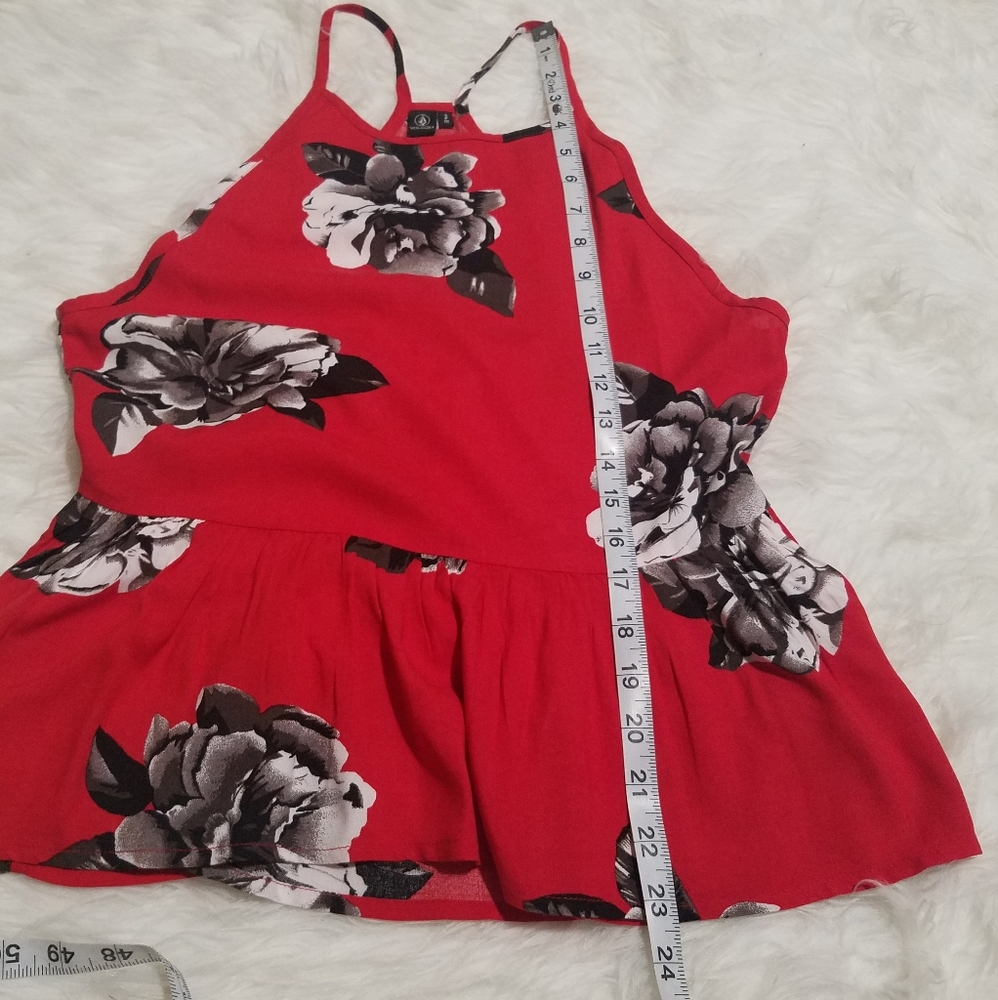 Volcom Red Top - Picture 8 of 10